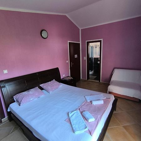 Guesthouse Lautasevic Petrovac Dış mekan fotoğraf