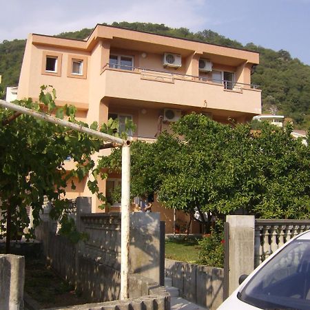 Guesthouse Lautasevic Petrovac Dış mekan fotoğraf