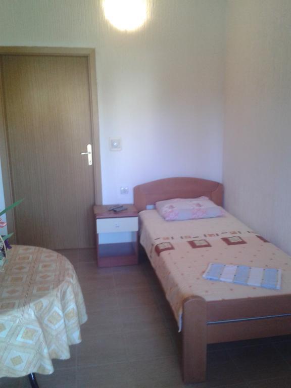 Guesthouse Lautasevic Petrovac Dış mekan fotoğraf