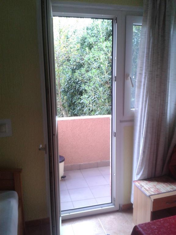 Guesthouse Lautasevic Petrovac Dış mekan fotoğraf