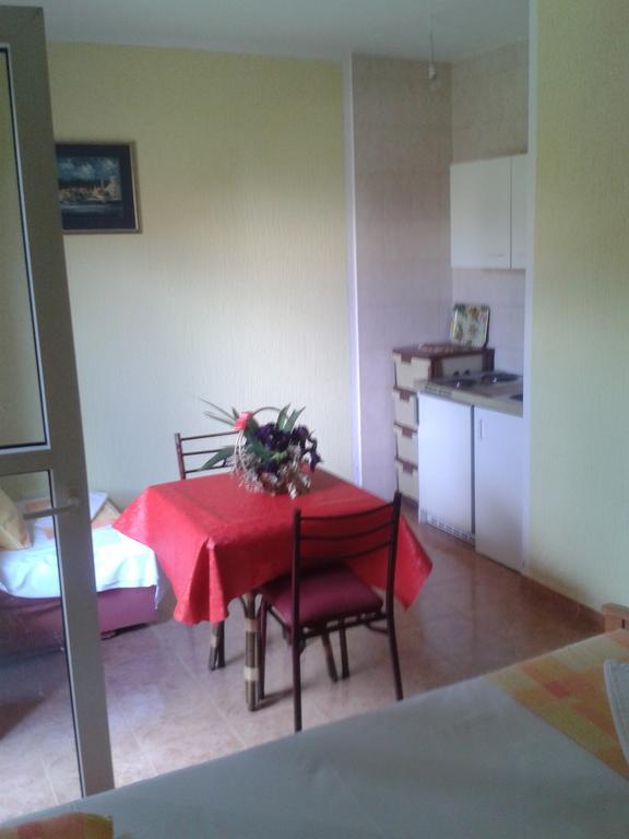 Guesthouse Lautasevic Petrovac Dış mekan fotoğraf