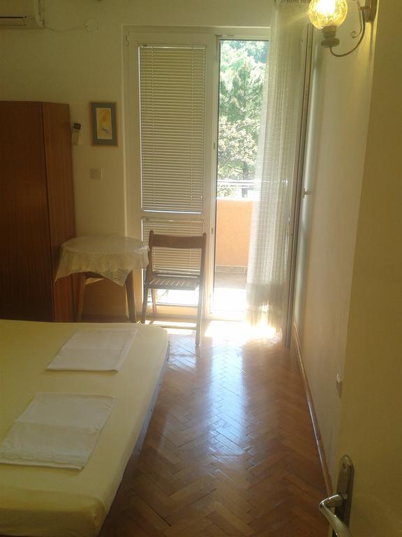 Guesthouse Lautasevic Petrovac Dış mekan fotoğraf